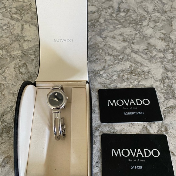 Women’s Movado Watch - NEEDS Battery - Picture 2 of 4